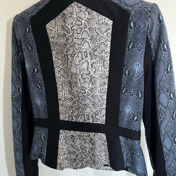 BCBC Maxazria Jacket - Picture 2 of 4